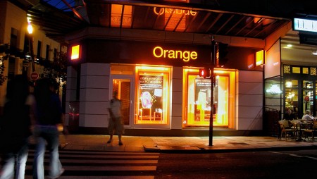 Orange hace una oferta por Jazztel